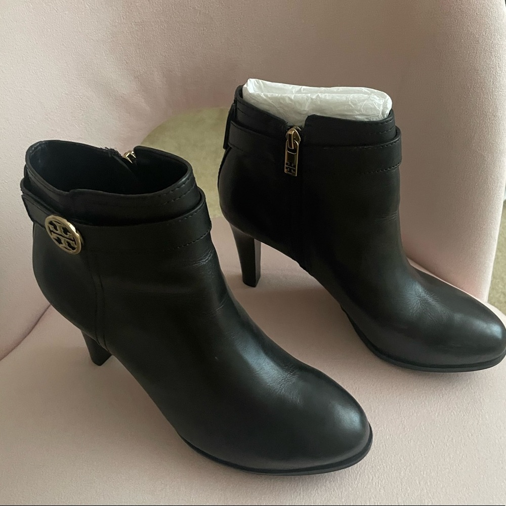 Tory Burch ankle boots - Picture 2 of 6